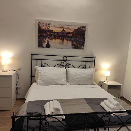 White King Rooms Рим Экстерьер фото