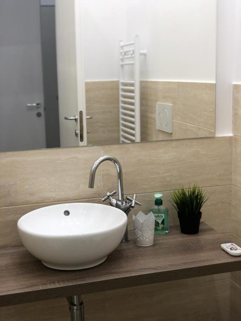 White King Rooms Рим Экстерьер фото